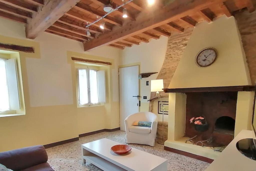 Casale San Teodoro - Mondaino Rn Vila Exterior foto
